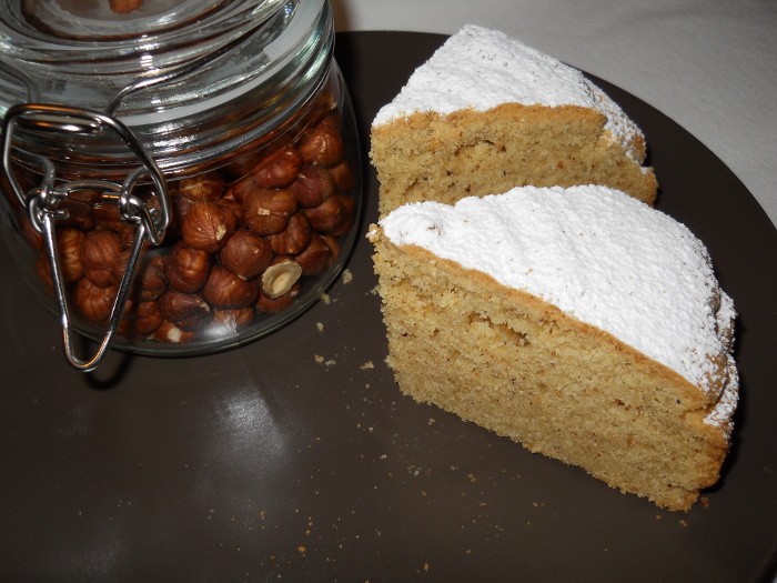 Torta di riso nocciolata