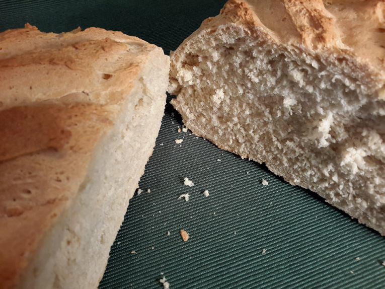 Pane casereccio con avena